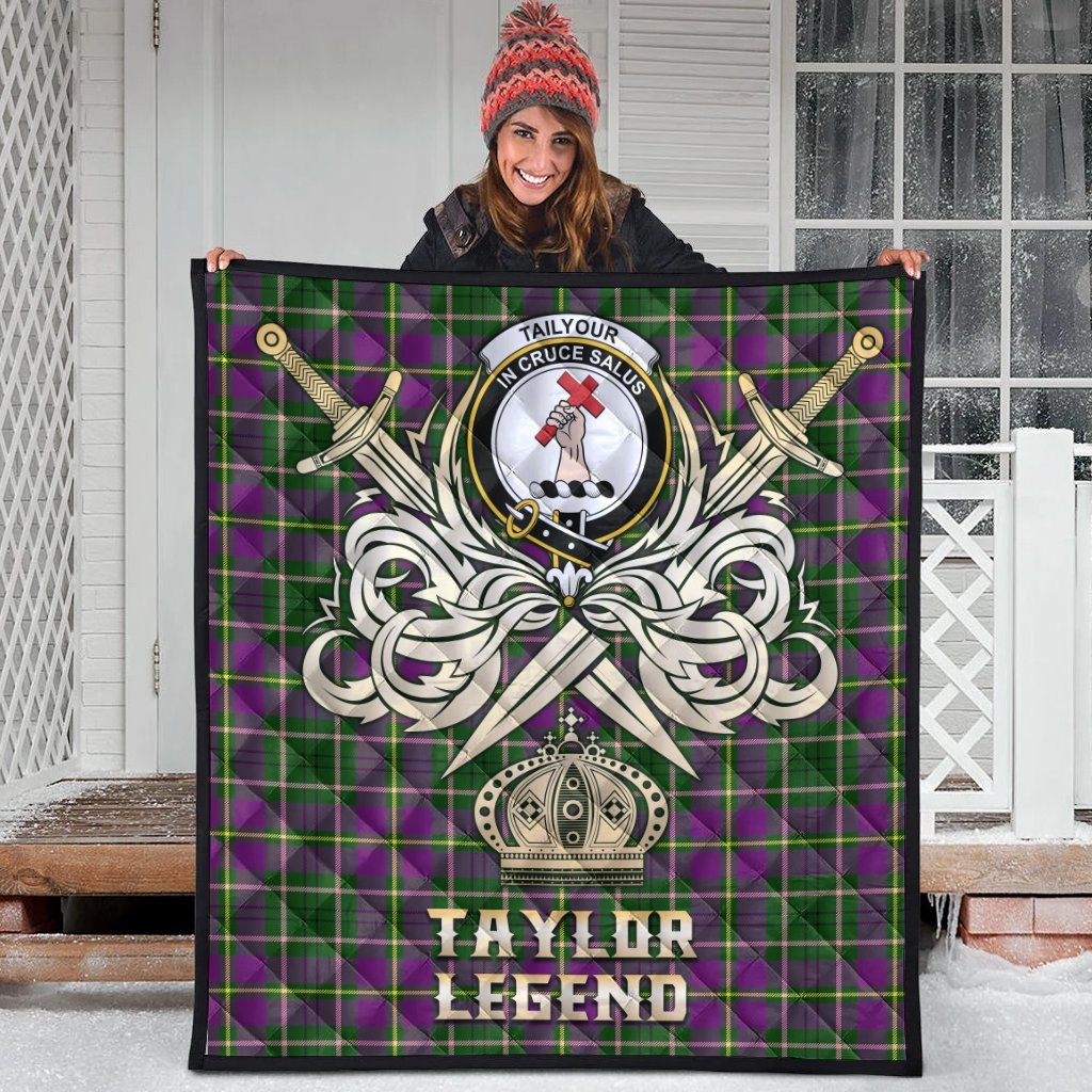 Taylor Tartan Crest Legend Gold Royal Premium Quilt