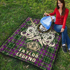 Taylor Tartan Crest Legend Gold Royal Premium Quilt