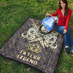 Taylor Weathered Tartan Crest Legend Gold Royal Premium Quilt