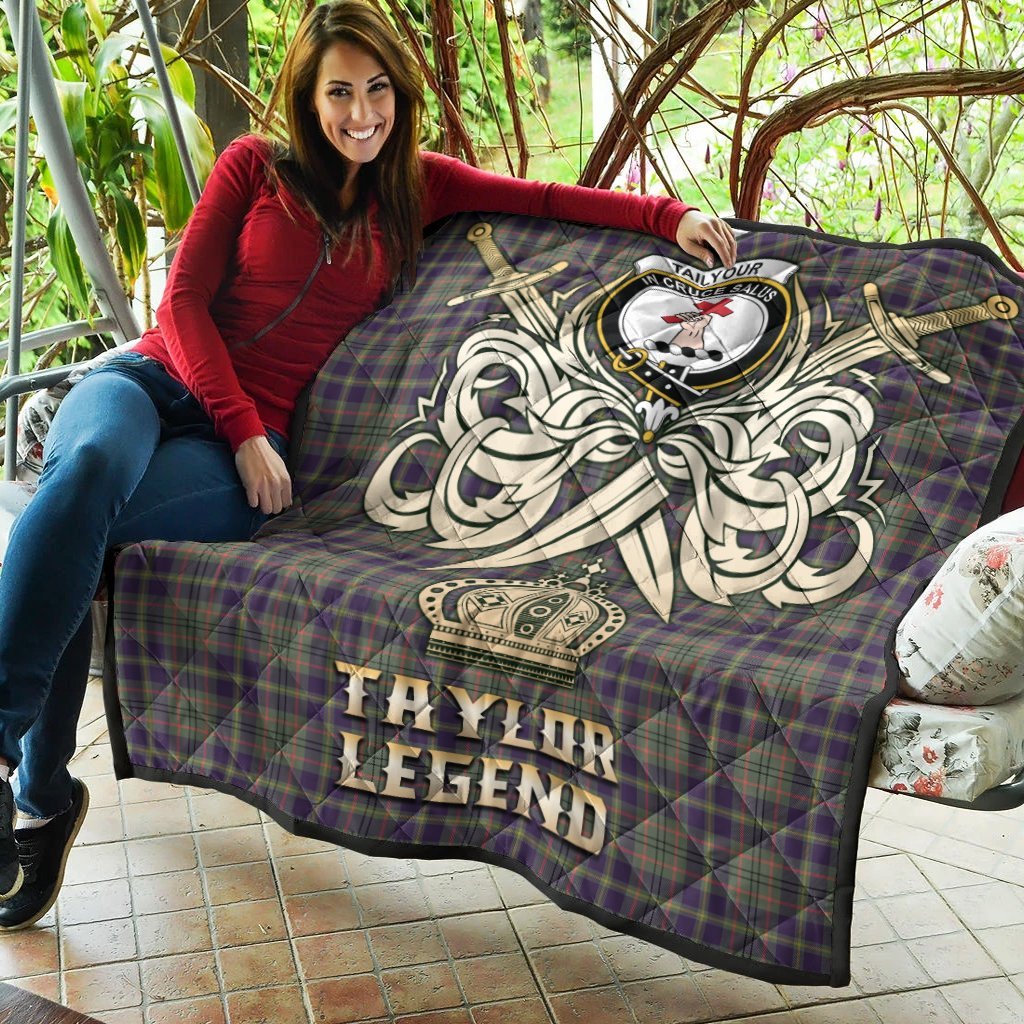 Taylor Weathered Tartan Crest Legend Gold Royal Premium Quilt