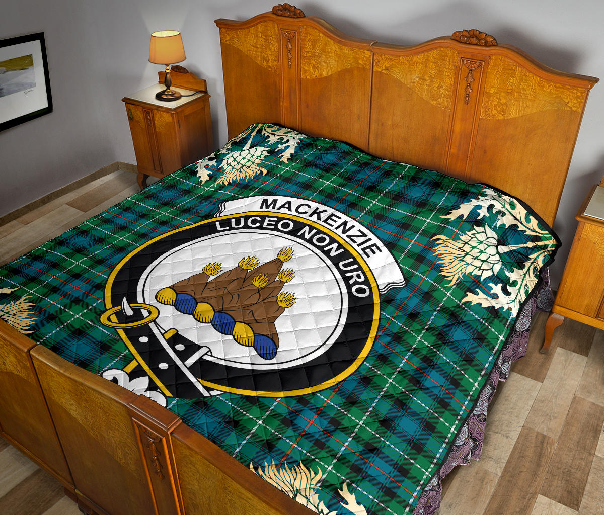MacKenzie Ancient Tartan Crest Premium Quilt - Gold Thistle Style SP