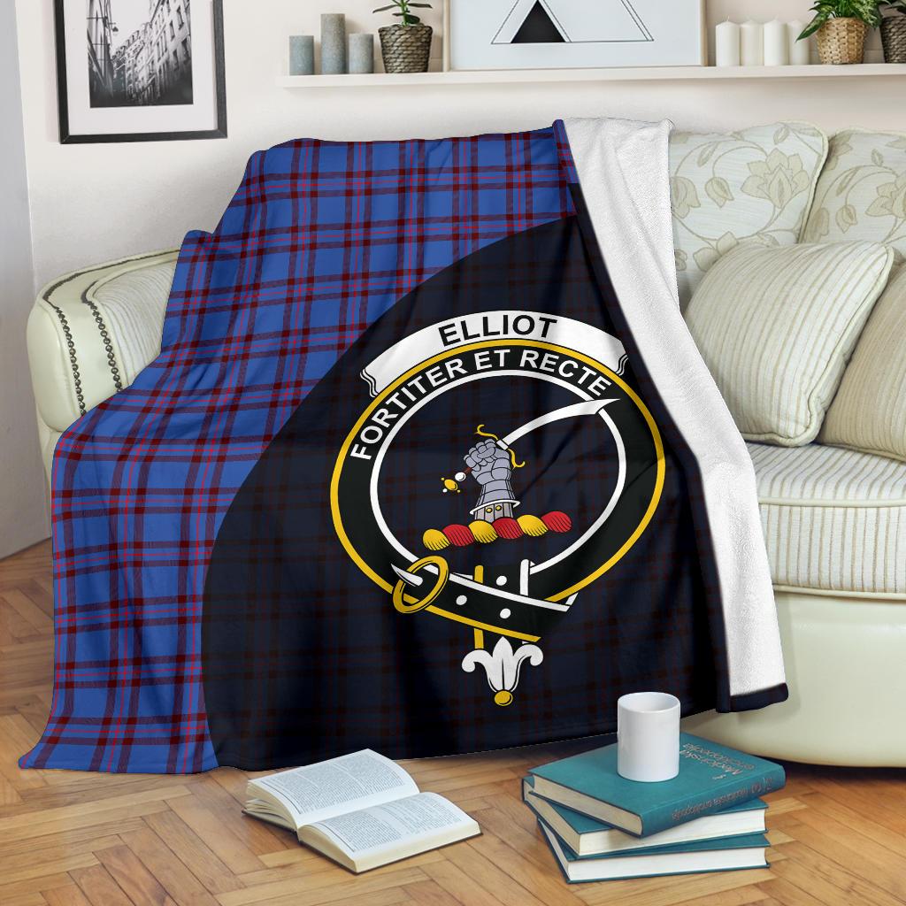 Elliot Modern Tartan Crest Blanket - 3 Sizes