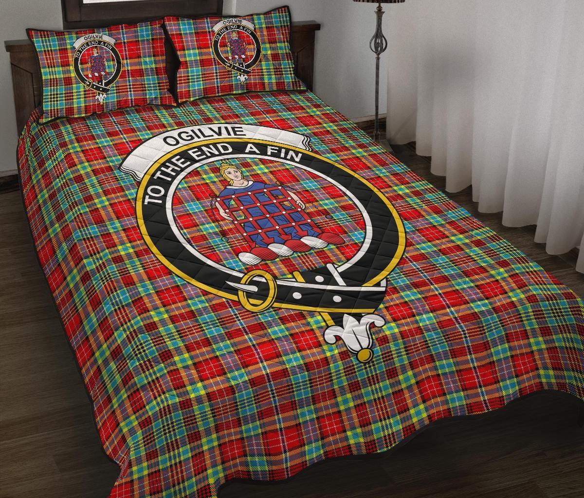 Ogilvie Tartan Crest Quilt Bed Set
