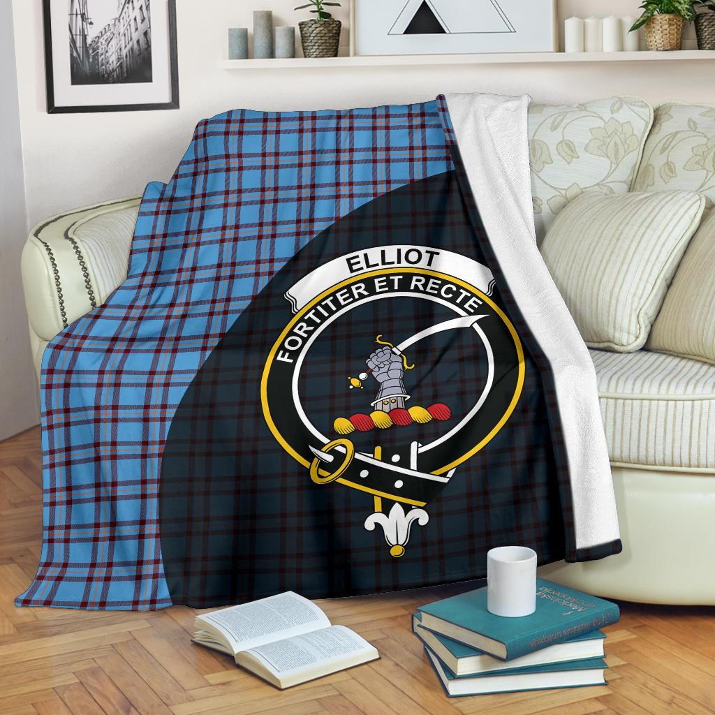 Elliot Ancient Tartan Crest Blanket Wave Style