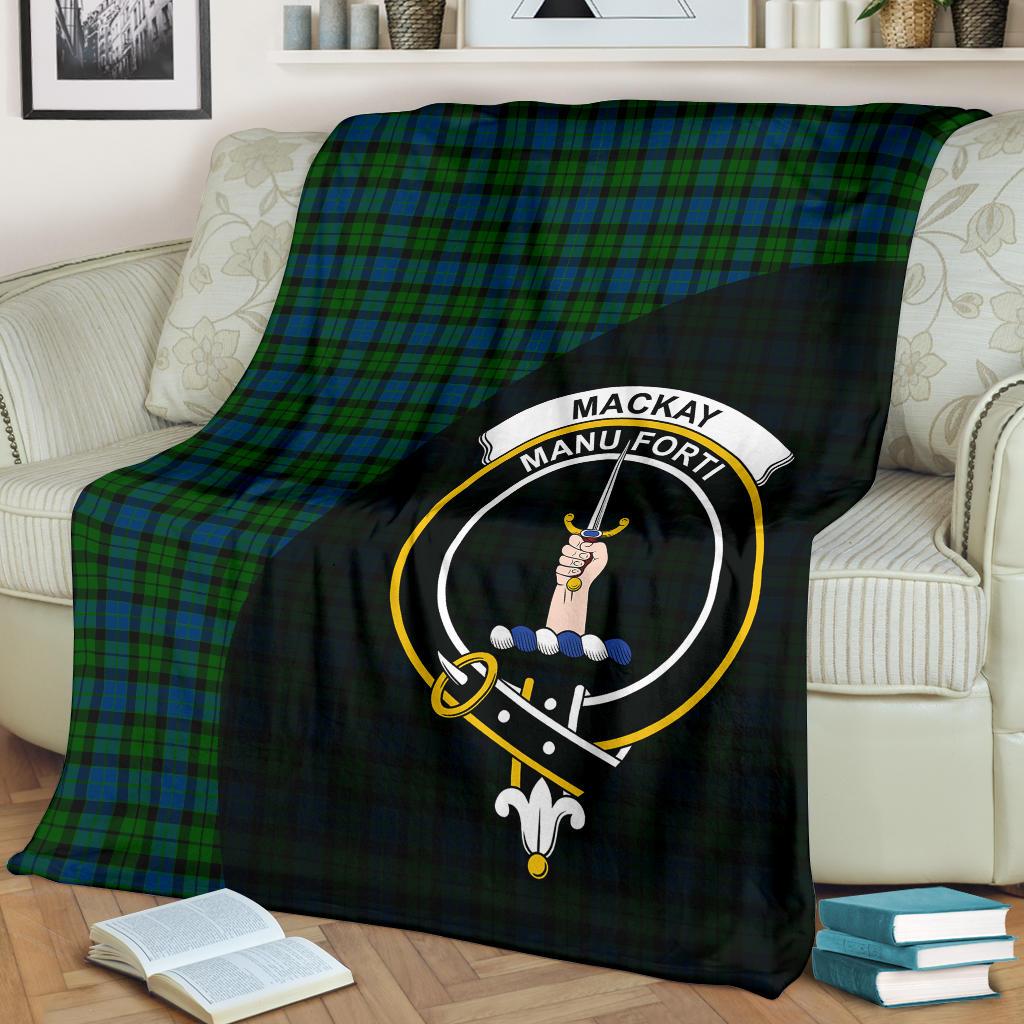 MacKay Modern Tartan Crest Blanket Wave Style