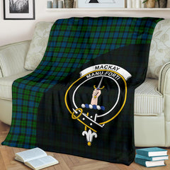 MacKay Modern Tartan Crest Blanket Wave Style