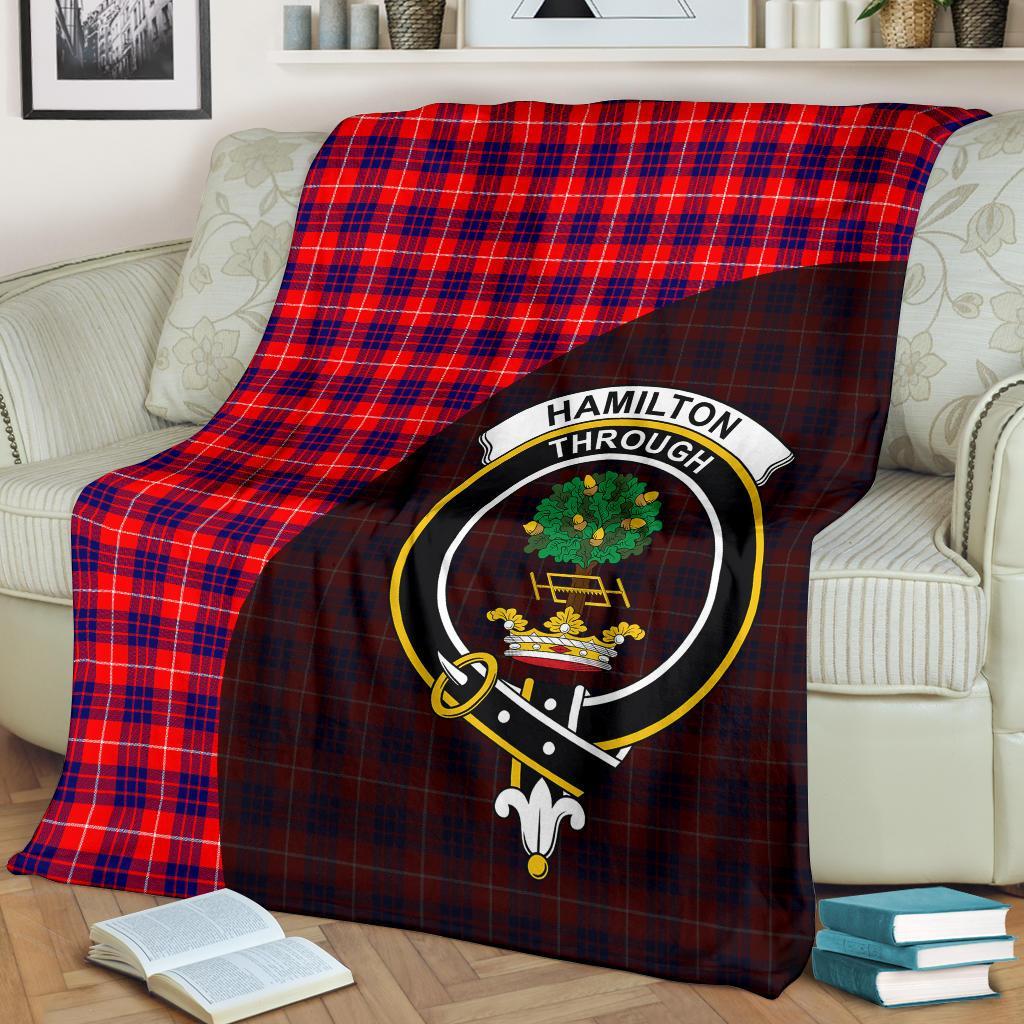 Hamilton Modern Tartan Crest Blanket Wave Style