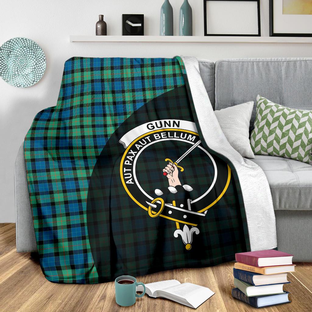 Gunn Ancient Family Tartan Crest Blanket - 3 Sizes