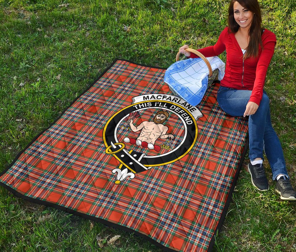 MacFarlane Tartan Crest Quilt