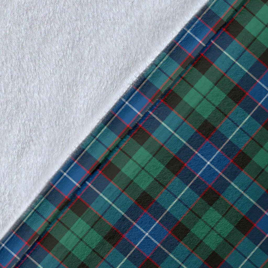 Hunter Ancient Tartan Crest Blanket - 3 Sizes