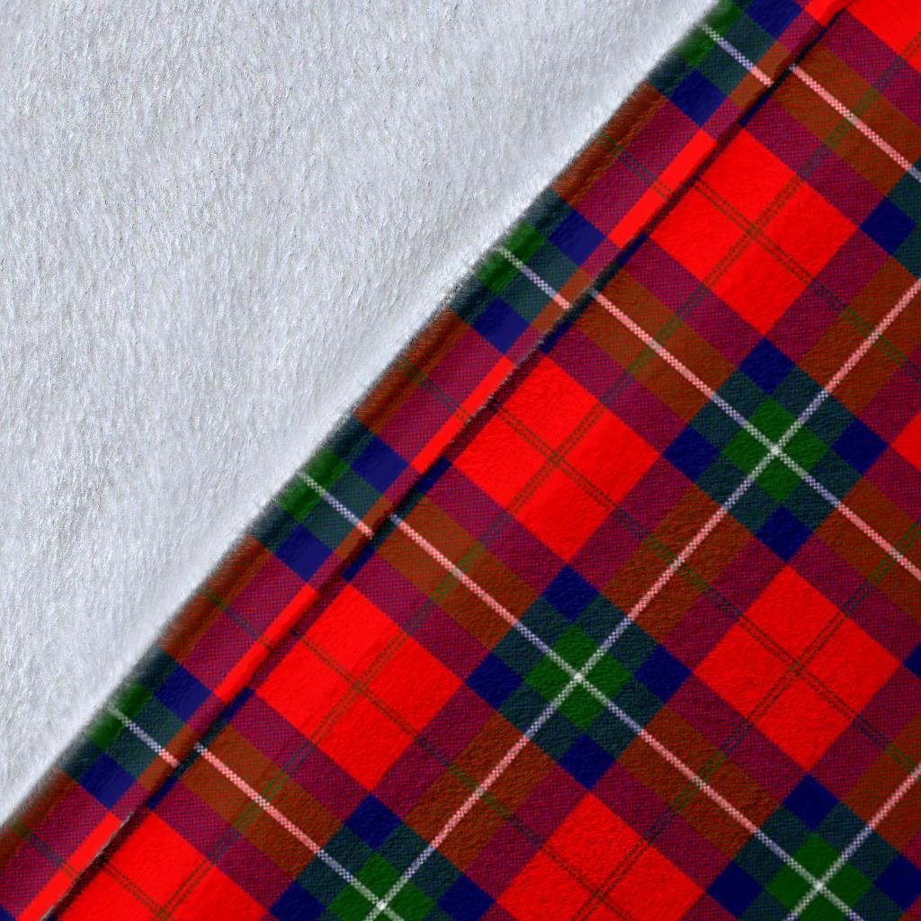 Ruthven Modern Tartan Crest Blanket Wave Style