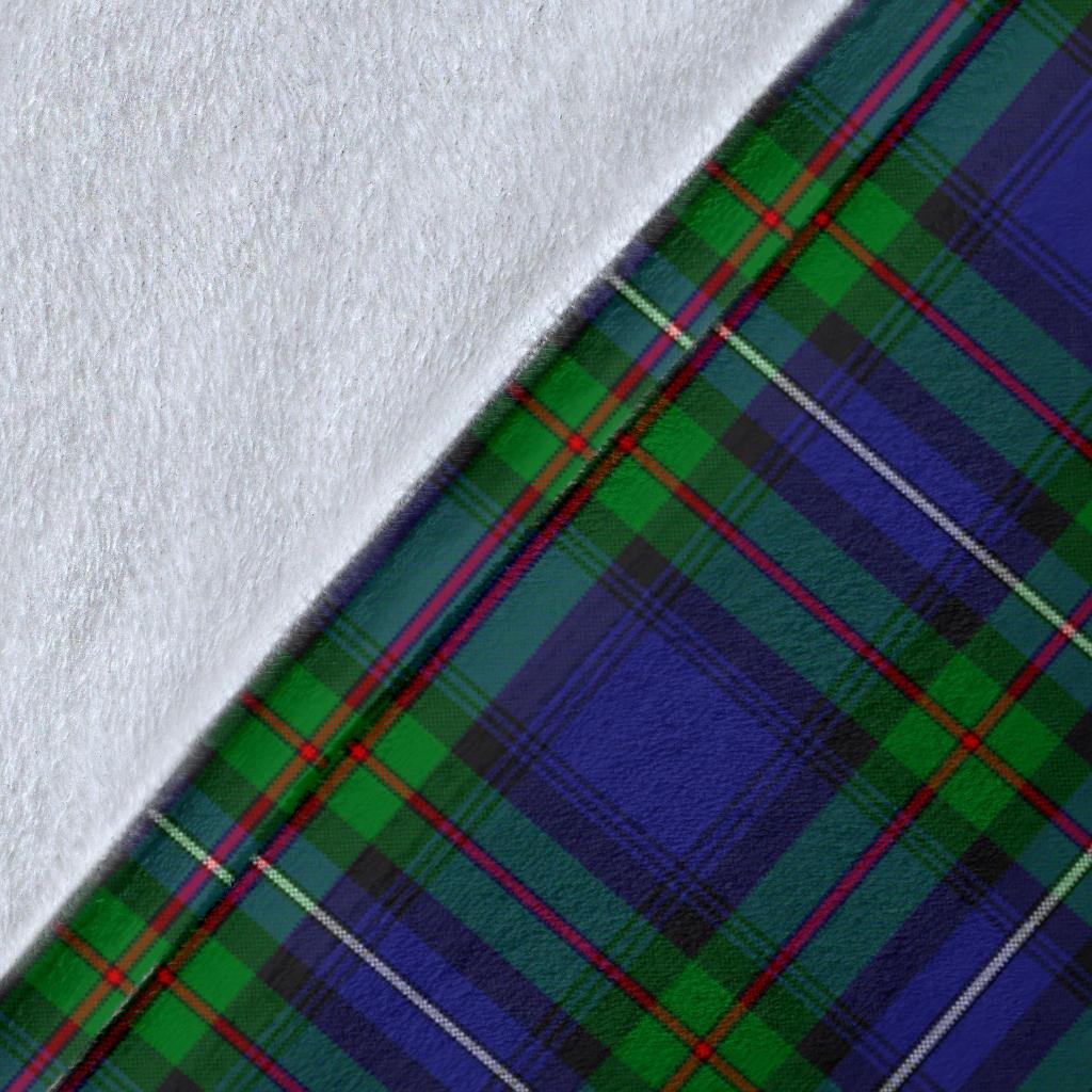 Robertson Hunting Modern Tartan Crest Blanket Wave Style