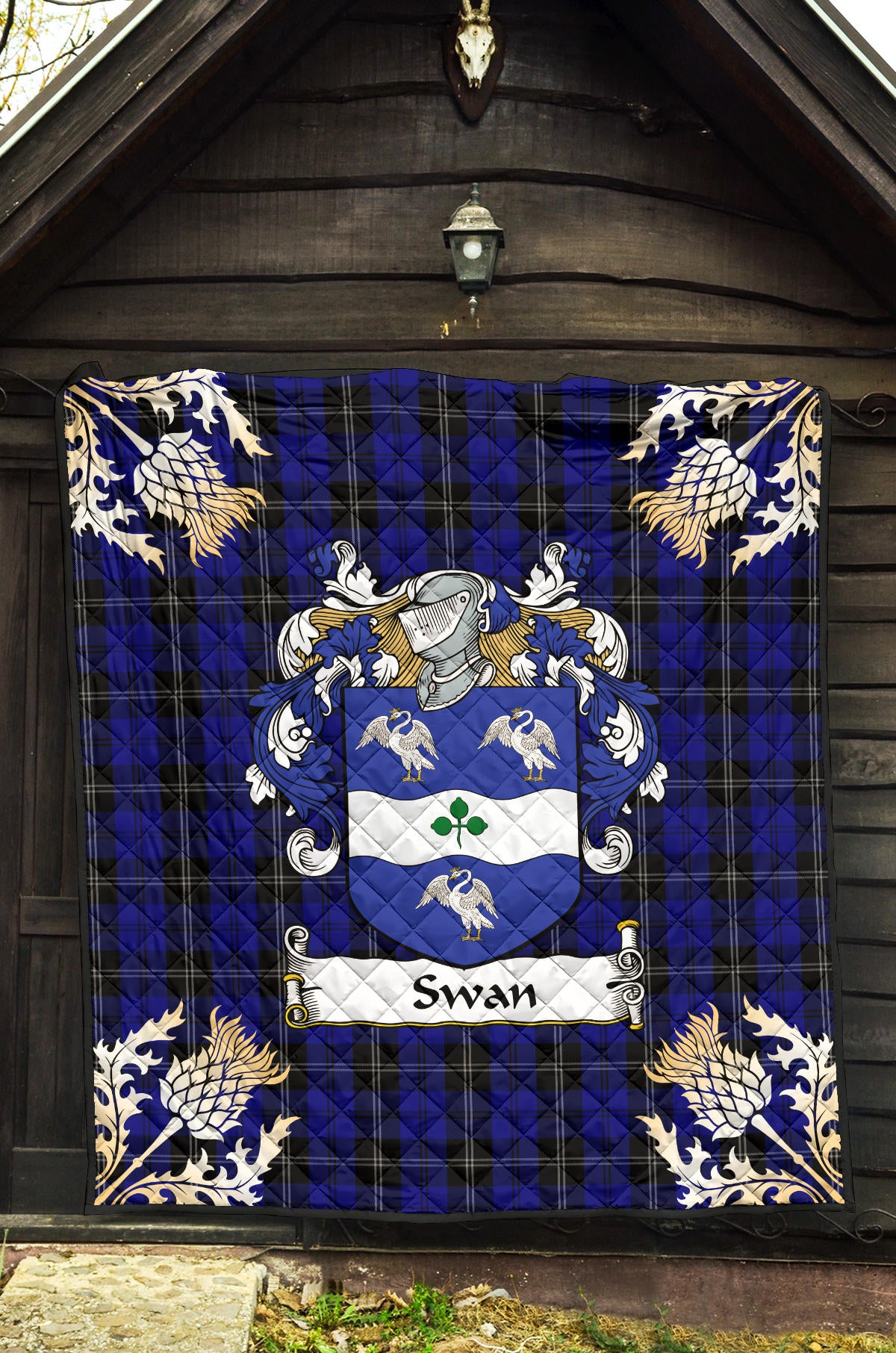 Swan Tartan Crest Premium Quilt - Gold Thistle Style SP