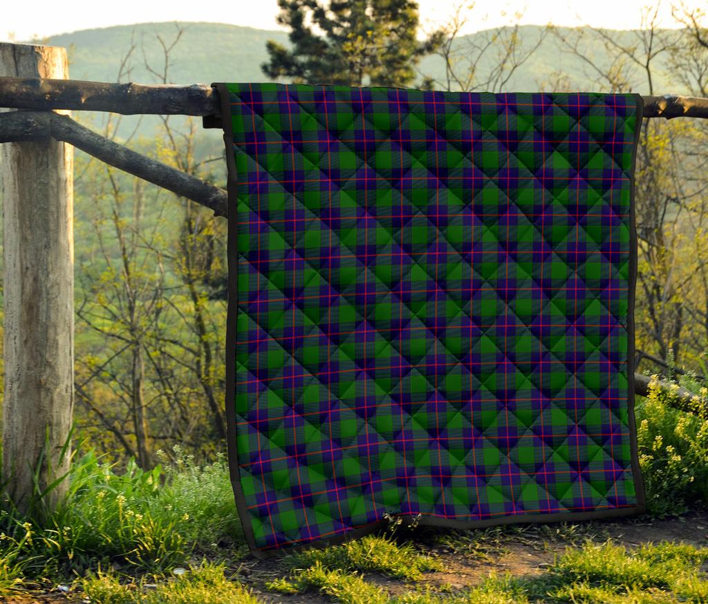 Shaw Modern Tartan Quilt